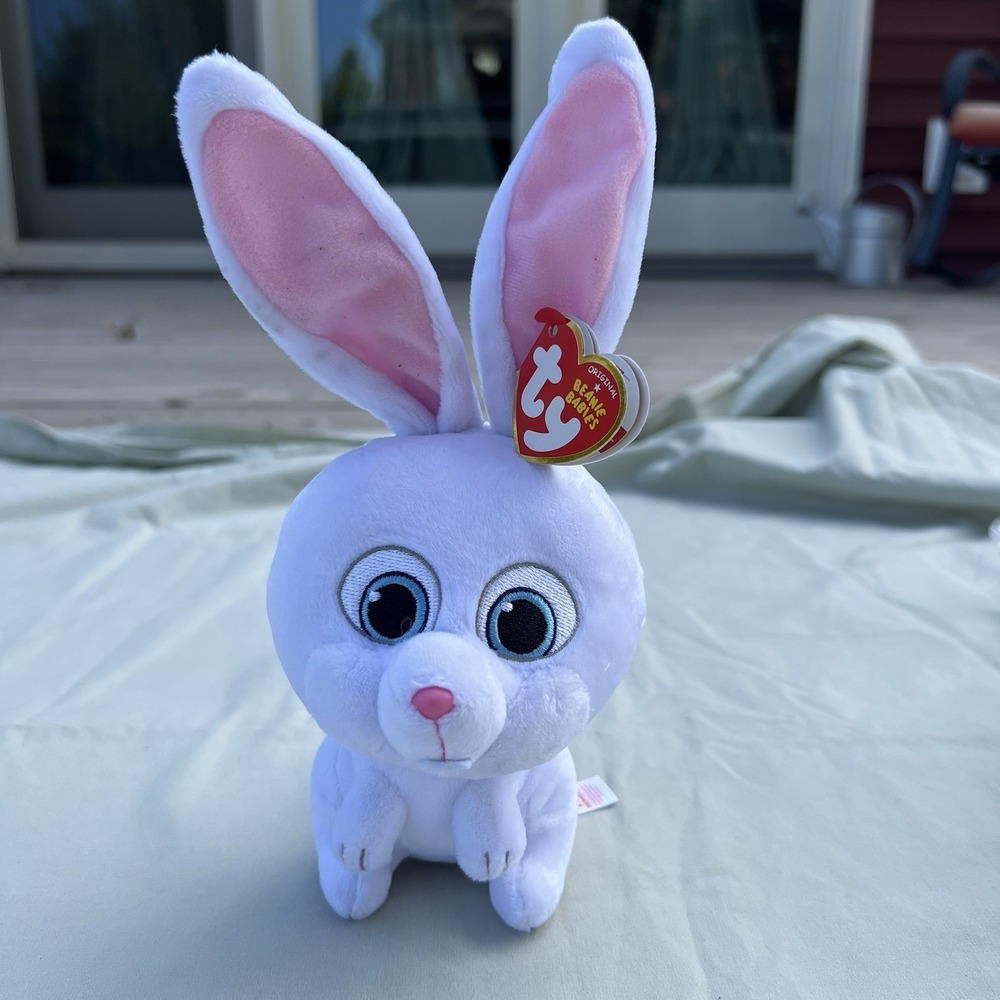 TY Beanie Babies   8"  reg   SNOWBALL Rabbit   Secret Life of Pets   2016   MWMT